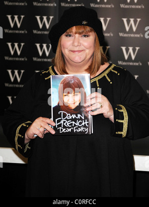 Dawn French signs copies of her new book 'Dear Fatty' London, England - 06.11.08 Stock Photo