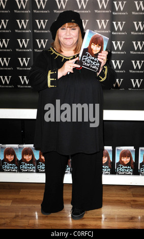 Dawn French signs copies of her new book 'Dear Fatty' London, England - 06.11.08 Stock Photo