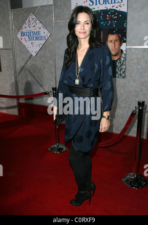 Courteney Cox 12/18/08 "Bedtime Stories" Premiere @ El Capitan Theatre