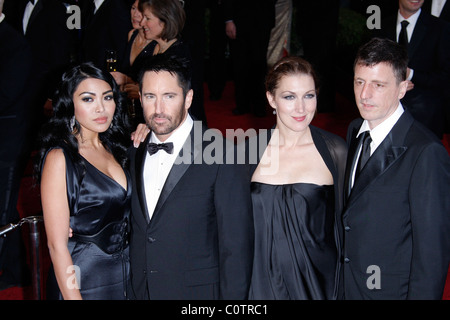 TRENT REZNOR ATTICUS ROSS & GUESTS 83RD ACADEMY AWARDS RED CARPET ARRIVALS KODAK THEATRE LOS ANGELES CALIFORNIA USA 27 Febru Stock Photo