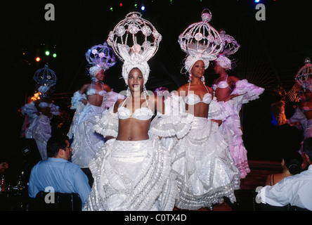 Havana. Cuba. The Tropicana Nightclub. Over 200 artists perform during the '50's style cabaret 'Paradise Under the Stars'. Stock Photo