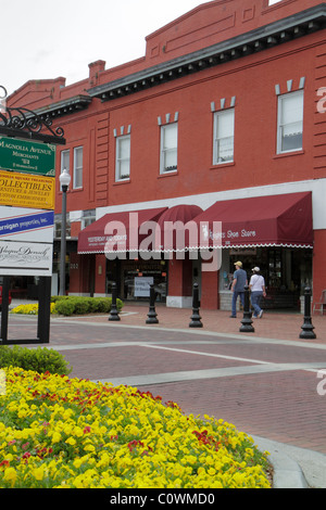 Florida Seminole County,Orlando,Sanford,First 1st Street,renovated,restored,historic downtown district,flowerbed,flower flowers,landscaping,visitors t Stock Photo