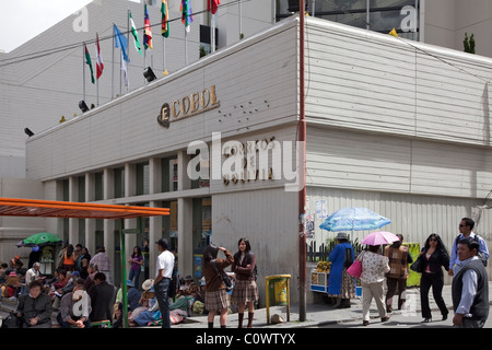 Post Office building, Avenida Mariscal Santa Cruz, La Paz, Bolivia, South America. Stock Photo