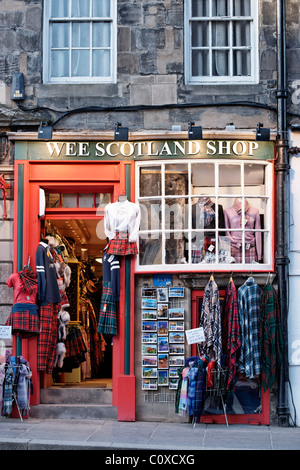 The Wee Scotland Shop, on the Royal Mile, Edinburgh, Scotland, UK. Stock Photo