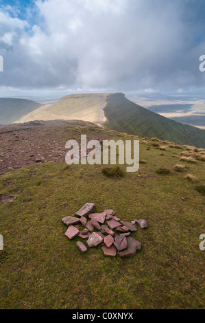 Looking towards Corn Du  from Pen y Fan, the highest peak in Brecon Beacons National Park , Powys, South Wales. UK Stock Photo