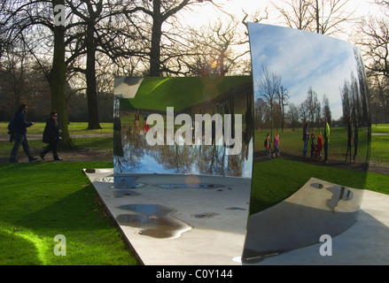 Anish Kapoor Sky Mirrors C Curve in Kensington Gardens, London Stock Photo