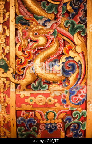 Painting of dragon Bhutan Stock Photo - Alamy