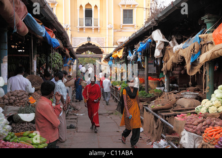 Devaraja Market, Mysore, Karnataka, South India, India, South Asia, Asia Stock Photo