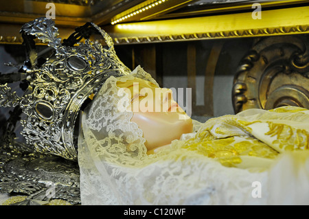 Madonna, Virgin Mary, crown, shrine, laying out, Iglesia de la Asuncion church, Pego, Marina Alta, Costa Blanca Stock Photo