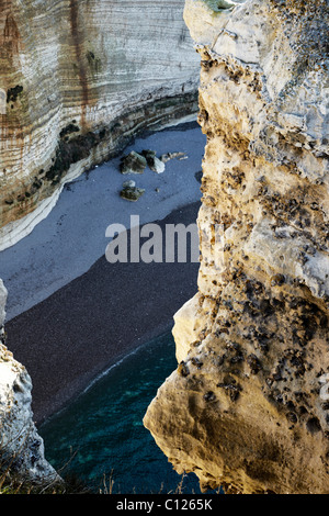 View of the pebble beach from the Yport cliffs, La Côte d'albâtre coast, Normandy, France, Europe Stock Photo