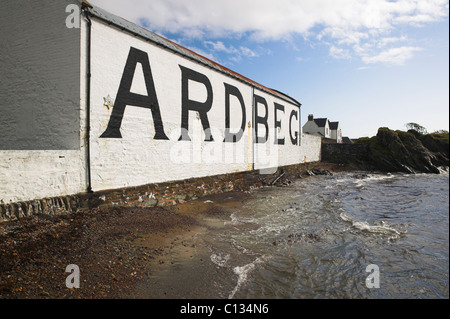 Ardbeg Distillery, near Port Ellen, Isle of Islay, Argyll and Bute, Scotland, UK. Stock Photo