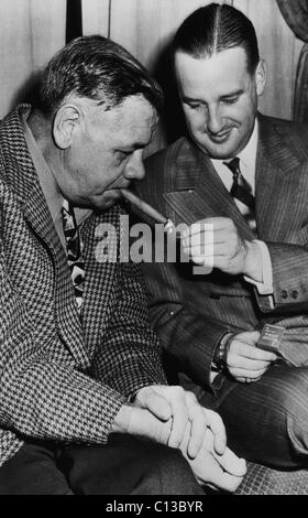 New York Yankees. Retired outfielder Babe Ruth, Benson Ford, circa late 1940s. Stock Photo