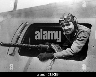 CAPTAIN CLARK GABLE, aerial gunner with the U.S. 8th Air Force somewhere in England, 6/14/43 Stock Photo