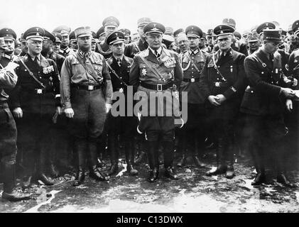 Commander-in-chief of the Luftwaffe Hermann Goering, center, at 10th commemoration for Albert Leo Schlageter, Dusseldorf, 1933 Stock Photo