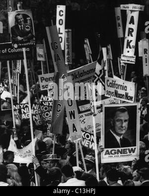 Nixon Presidency. Delegates rallying for Vice Presidential nominee Spiro Agnew at the Republican National Convention in Miami, Florida, August, 1972. Stock Photo