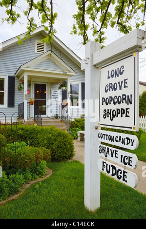 Shops in Long Grove Illinois Stock Photo - Alamy