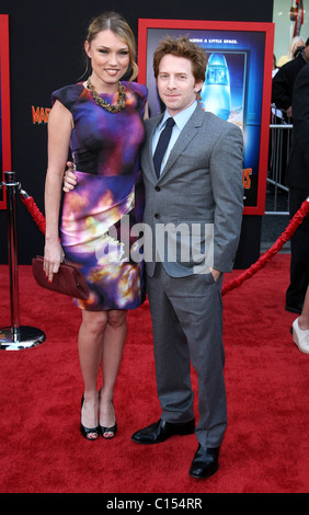 SETH GREEN & CLARE GRANT MARS NEEDS MOMS WORLD PREMIERE. DISNEY HOLLYWOOD LOS ANGELES CALIFORNIA USA 06 March 2011 Stock Photo