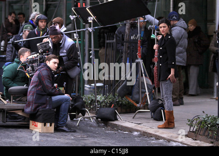 Ed Westwick and Jessica Szohr on location, filming an episode of 'Gossip Girl'  New York City, USA - 02.02.09 Stock Photo