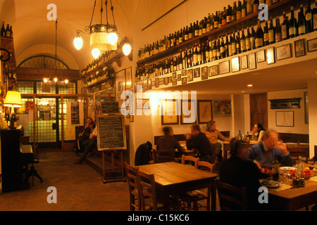 Cantina Bentivoglio Restaurant, Bologna, Emilia-Romagna, Italy Stock Photo