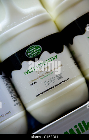 Robert Wiseman West Country Pasteurised Milk Stock Photo