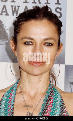 JUSTINE BATEMAN FILM INDEPENDENT'S 2009 SPIRIT AWARDS ARRIVALS SANTA