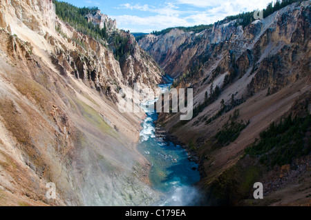 Yellowstone River Canyon,Lower Falls,Artist & Observation Platform,Drop off,Orange,Rocks,Yellowstone National Park, Wyoming,USA Stock Photo