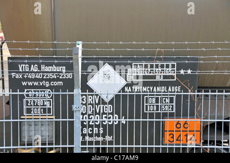 Danger sign on toxic transporter of sodium cyanide, Chemical Plant Evonik Degussa, Wesseling, North Rhine-Westphalia Stock Photo