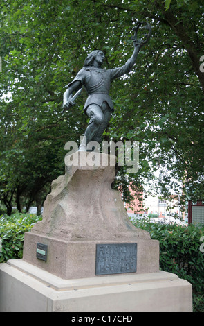 Statue of Richard III, King of England, in Castle Gardens, Leicester, Leicestershire, England. Stock Photo