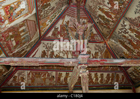 Paintings decorating the interior of the pavilions of the Hall of Justice Kertha Gosa in Klunkung in east Bali Stock Photo