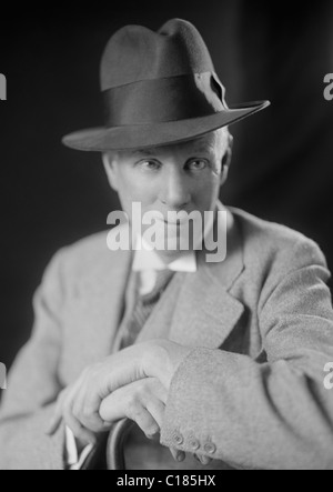 Vintage portrait photo of American author and playwright Sinclair Lewis (1885 - 1951) - winner of the Nobel Prize in Literature in 1930. Stock Photo