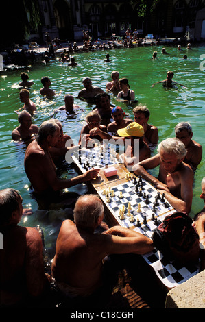 Hungary, Budapest (Pest), check payers in the famous Szechenyi baths Stock Photo