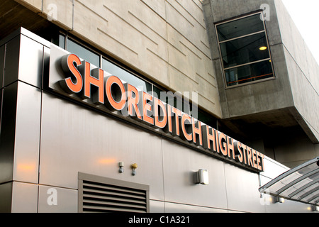 London Overground - Shoreditch High Street Station Stock Photo