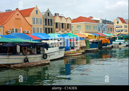 boats of the 'floating market' in Willemstad, Curacao Stock Photo