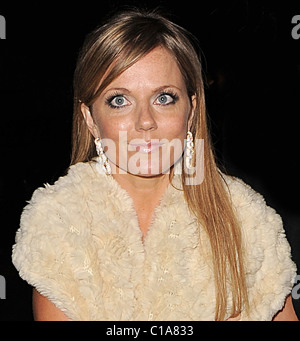 **File Photo** Geri Halliwell arriving at The Punchbowl pub in Mayfair for drinks with a female friend. Geri stayed inside the Stock Photo