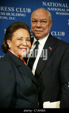 Alma Powell,Chair and Board of Director of America's Promise and General Colin Powell  attend a luncheon the National Press Stock Photo