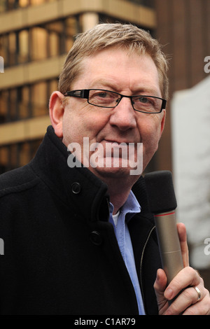 Unite Union Leader Len McCluskey at the 'Rage Against the Lib Dems' protest, Sheffield City Hall, Saturday 12th March, 2011 Stock Photo