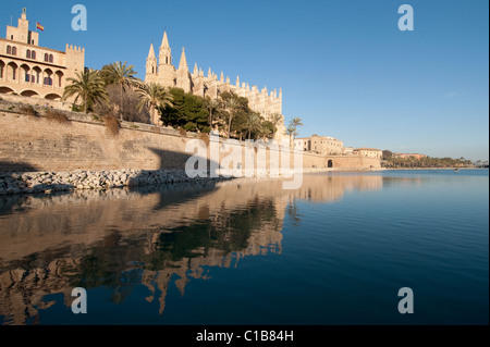 ES - MALLORCA: La Seu Cathedral at Palma de Mallorca, Spain Stock Photo