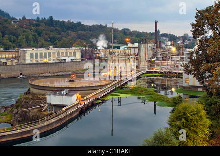 Oregon City Electricity Power Plant on Willamette River Stock Photo
