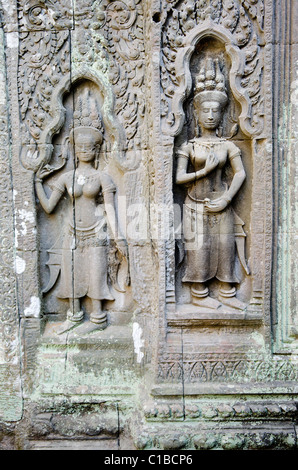 cambodia ancient khmer stone carvings angkor wat temples cambodia asia Stock Photo