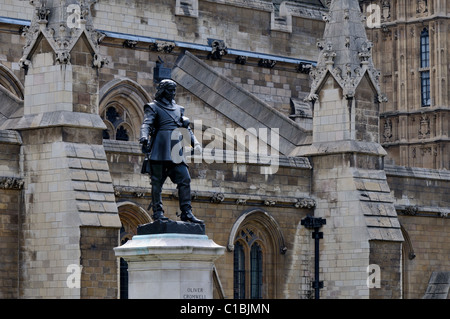 Statue of Olivier Cromwell in front of Westminster - London Stock Photo