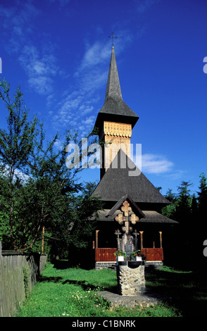 Romania, Maramures, the Carpathians, Iza valley, Ocna wooden church Stock Photo