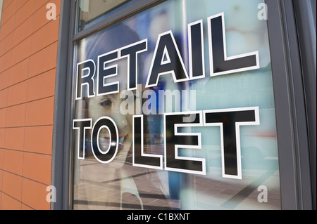 RETAIL TO LET shop unit in Cardiff South Wales UK Stock Photo