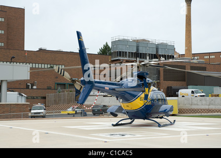 University of Michigan Hospital Survival Flight Helicopter at ...