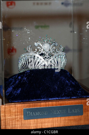 Diamond Nexus Labs unveil the Miss USA Crown at the 2009 Miss USA Pageant held at Planet Hollywood resort casino Las Vegas, Stock Photo