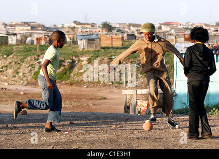 CHILDREN FOOTBALL BRIGHTON TOWNSHIP SOUTH AFRICA NEW BRIGHTON TOWNSHIP NEW BRIGHTON TOWNSHIP PORT ELIZABETH SOUTH AFRICA 01 Ju Stock Photo