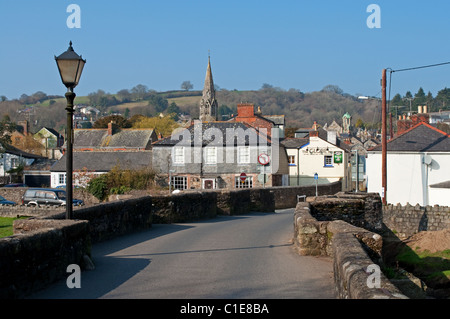 The 13th century bridge over the river Fowey in Lostwithiel, Cornwall, UK Stock Photo