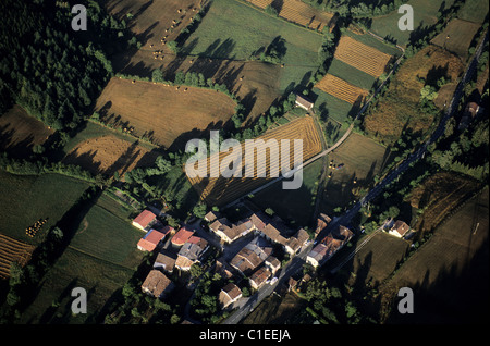 France, Ariege, a small hamlet in the region of Belesta (aerial view) Stock Photo
