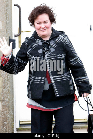 'Britain's Got Talent' phenomenon Susan Boyle in high spirits while leaving her home West Lothian, Scotland - 04.05.09 Stock Photo