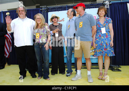 Matt Groening, James L. Brooks, Dan Castellaneta, Julie Kavner, Nancy Cartwright, Yeardley Smith,  Stamps of Simpsons Stock Photo