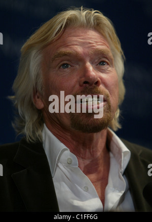 Sir Richard Branson, President of Virgin Atlantic gives a speech on 'The Crisis In Aviation - 25 Years After Virgin Atlantic Stock Photo